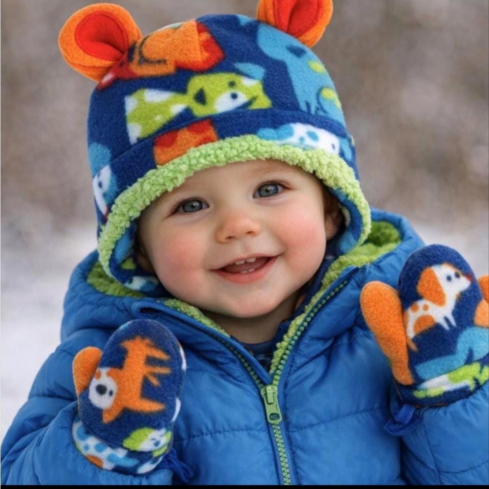 Colorful Puppy 🐶 Print Kids Winter Hat and Mittens Set